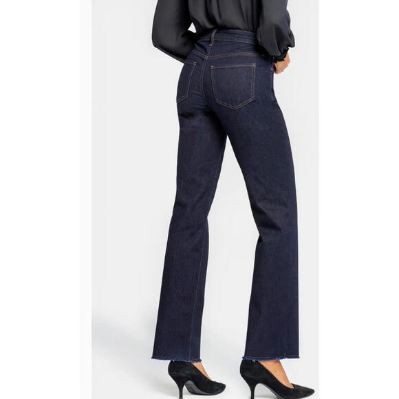 NYDJ Relaxed Straight Cool Embrace LiftXTuck Tehnology in Magical. Size 00 NWT - Picture 3 of 11